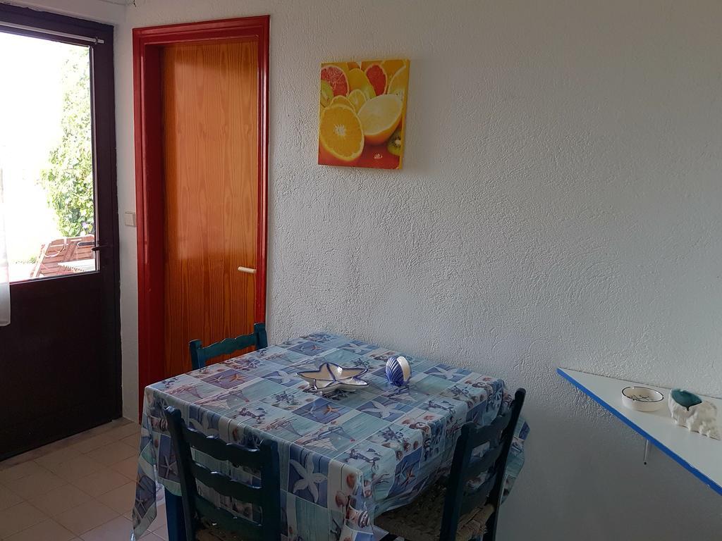 Melina'S Apartments Kalavárda 外观 照片