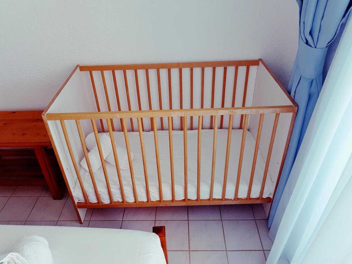 Melina'S Apartments Kalavárda 外观 照片